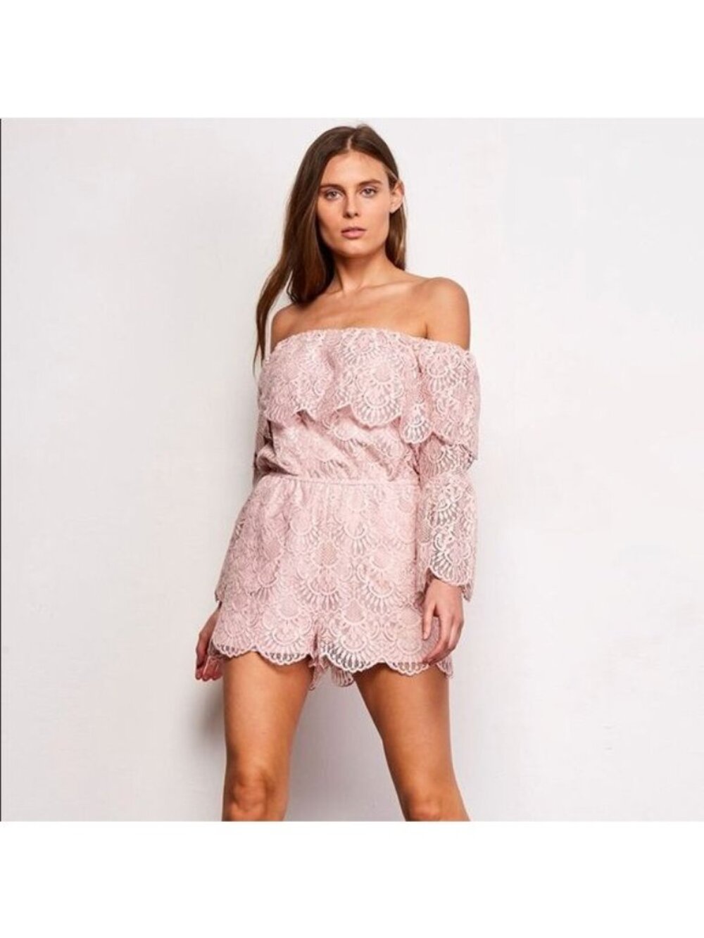 BB Dakota Kennedy Sz M Women's Pink Lace Romper jumpsuit long sleeve dusty pink - Picture 5 of 7
